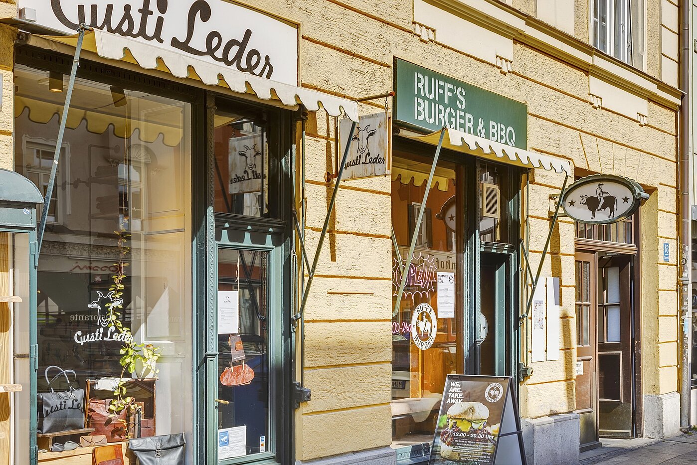 Ravna stran s spletno stranjo . 1 Soba | München-Maxvorstadt | 70165 | ...alles um die Ecke