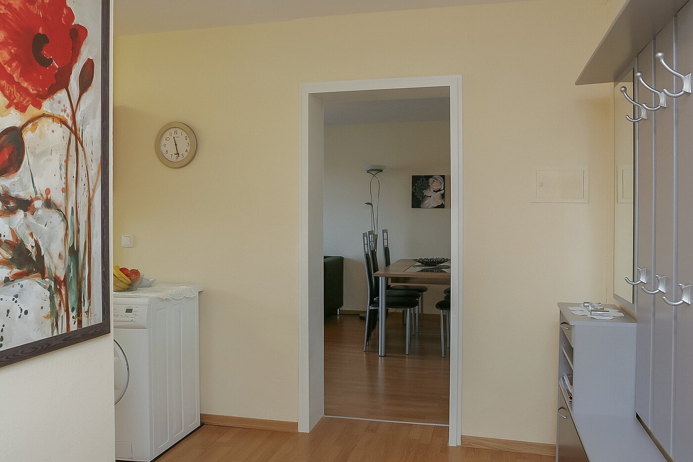 Flad med 2 Værelser | München-Nymphenburg | 1805ML3 | Diele mit Garderobe