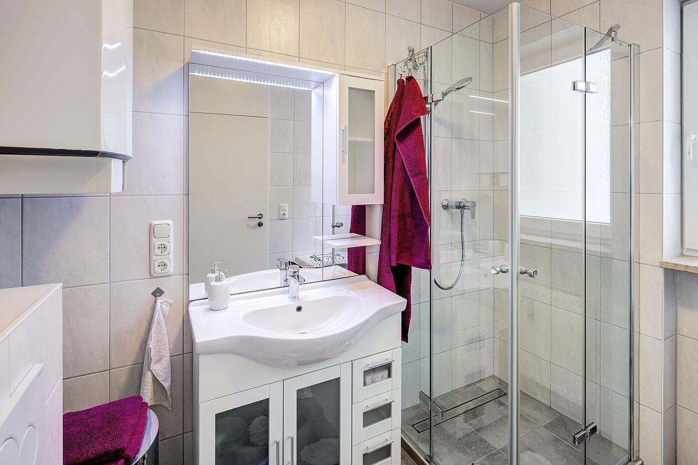Ploché s 1 Izba | Karlsfeld | 70460 | Badezimmer