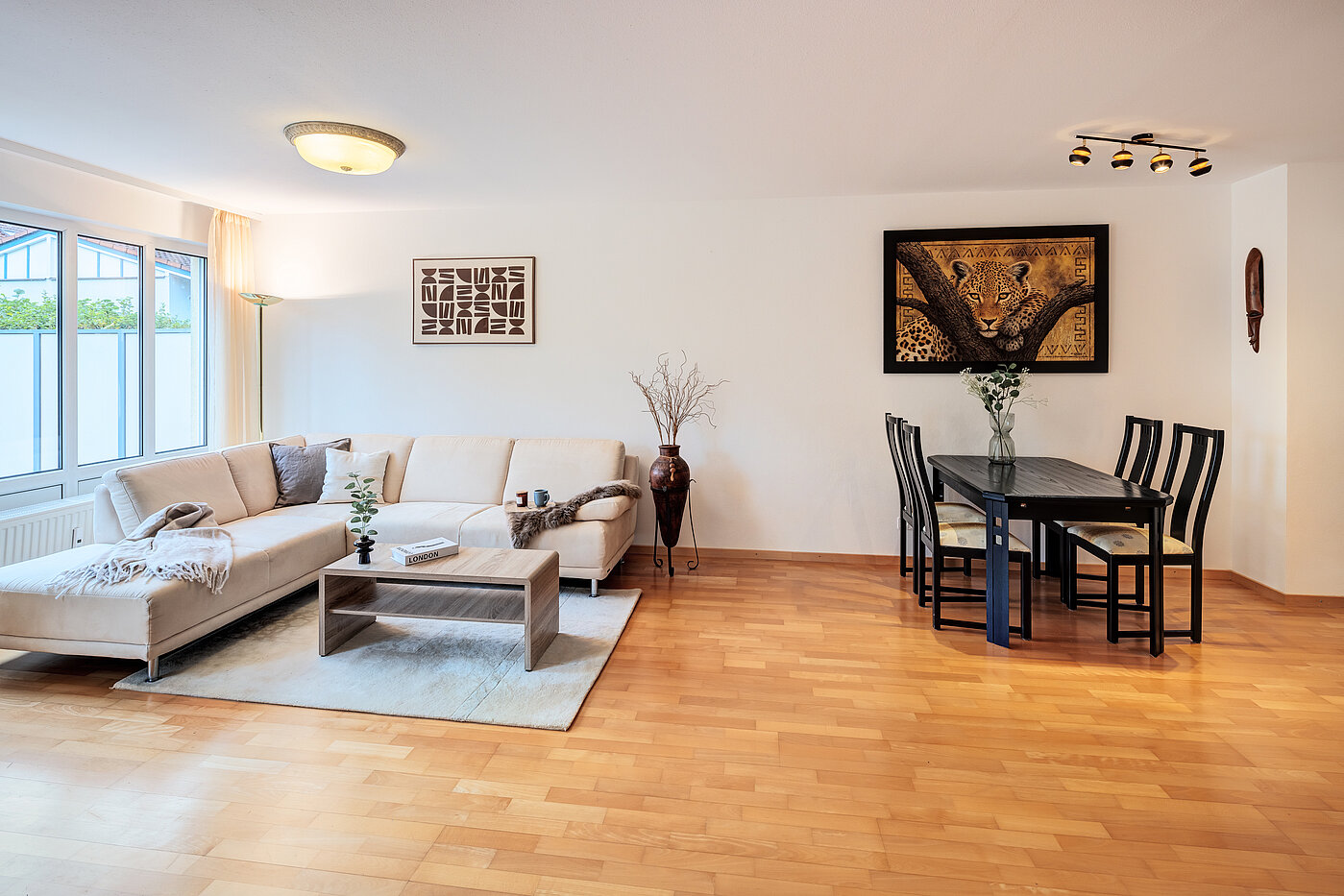 Maisonette with 4.5 room | 70295 | Wohn- und Essbereich