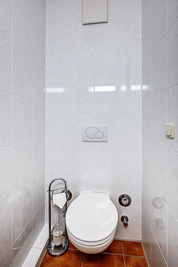 Ploché s 3 Izby | München-Ramersdorf | 2206ML4 | ...WC