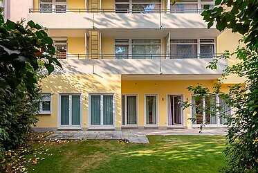 Neuhausen: Leonrodplatz yakınında üç cazip konut birimi