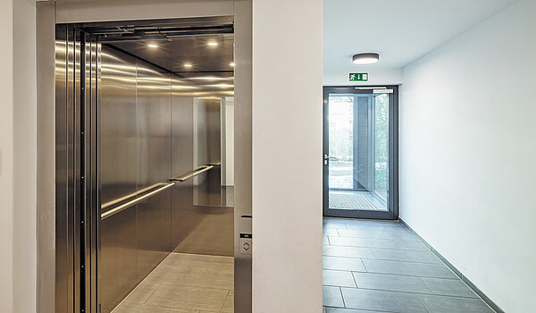 Penthouse a  címen 2 Szobák | München-Bogenhausen | 70385 | ...Aufzug