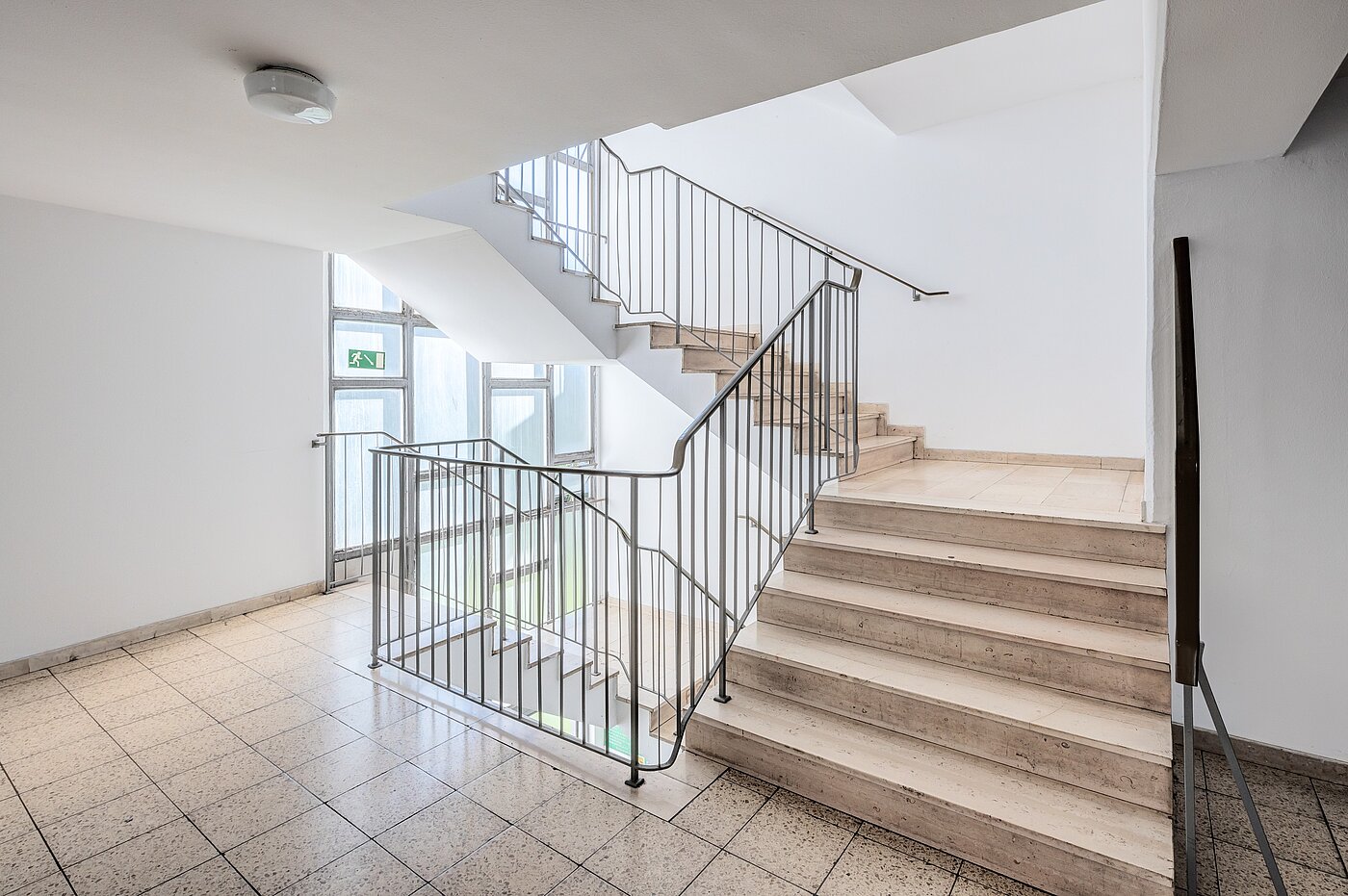 Apartment з 1 Кімната | München-Milbertshofen | 70286 | Treppenhaus