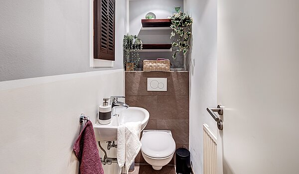 Кутовий будинок з терасою з 6 Кімнати | Germering | 70033 | Gästetoilette