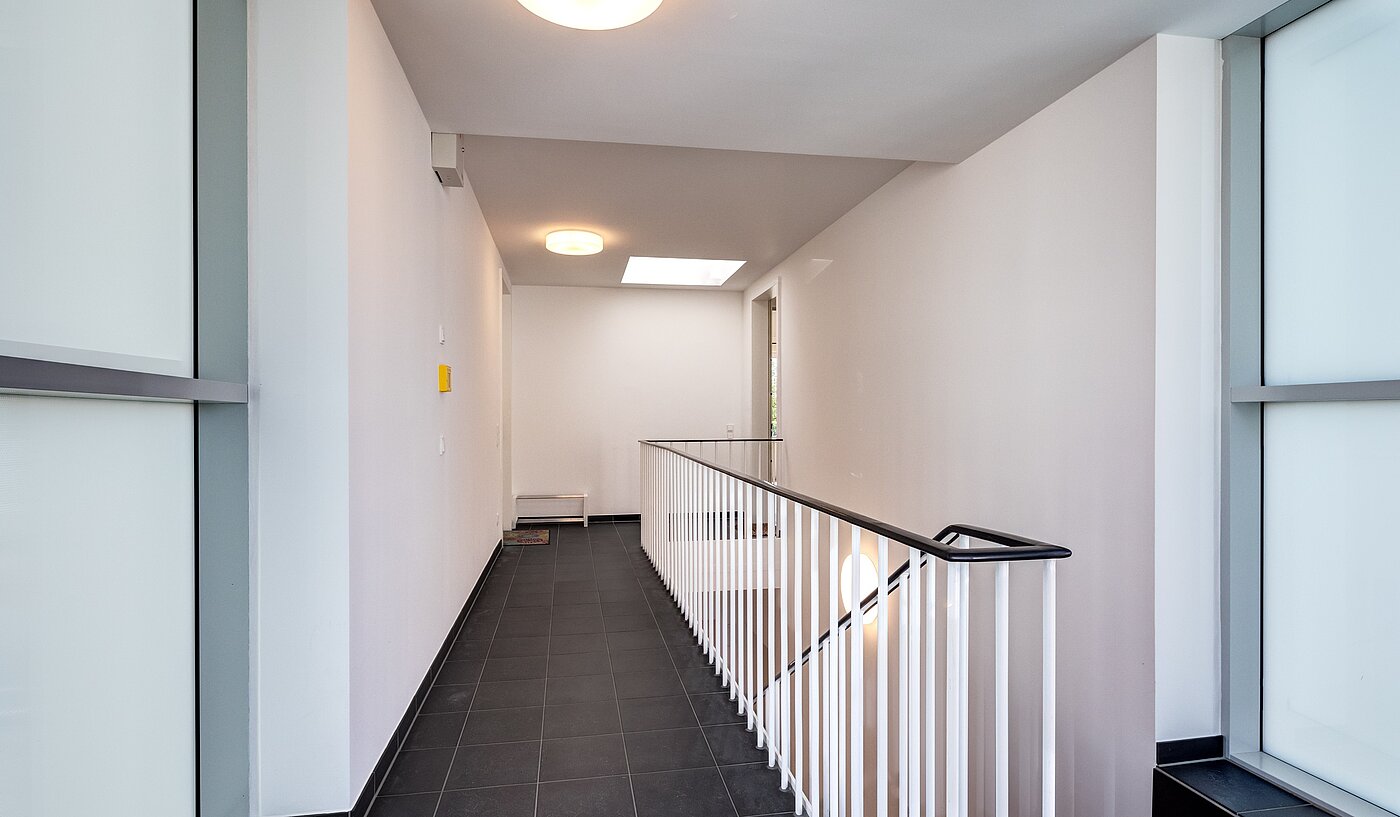 apartamento em prédio com 2 Zimmern | 70134 | Treppenhaus mit...