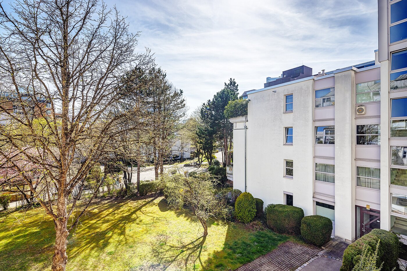 Επίπεδη με 1.5 Δωμάτια | München-Bogenhausen | 2203ML2 | ...begrünten Innenhof