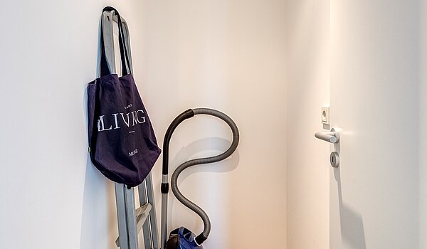 Lapos a  címen 2.5 Szobák | München-Schwanthalerhöhe | 2210ML2 | Praktischer Abstellraum