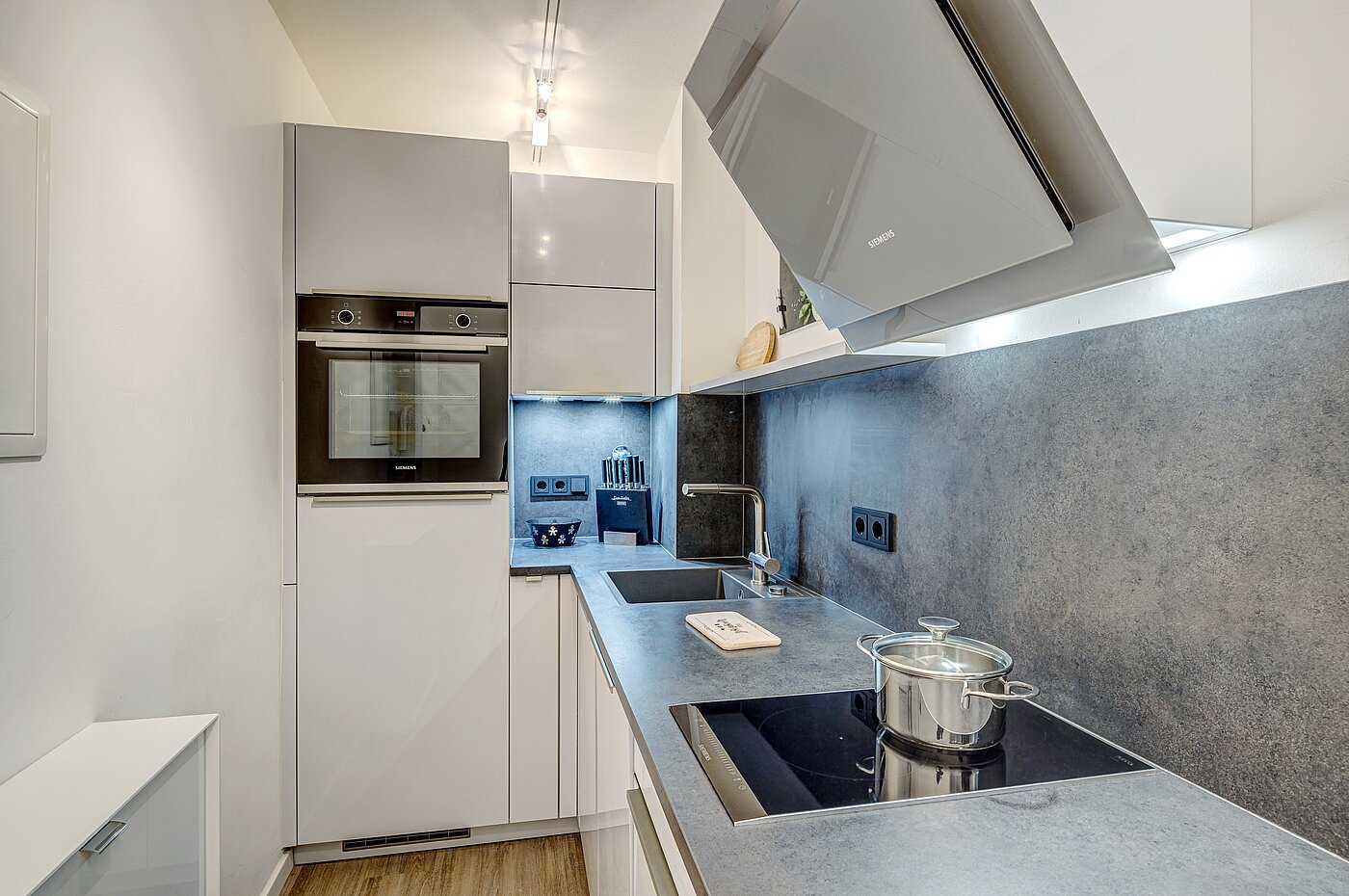 Flad med 1 Værelse | München-Nymphenburg | 70091 | ...Küchennische