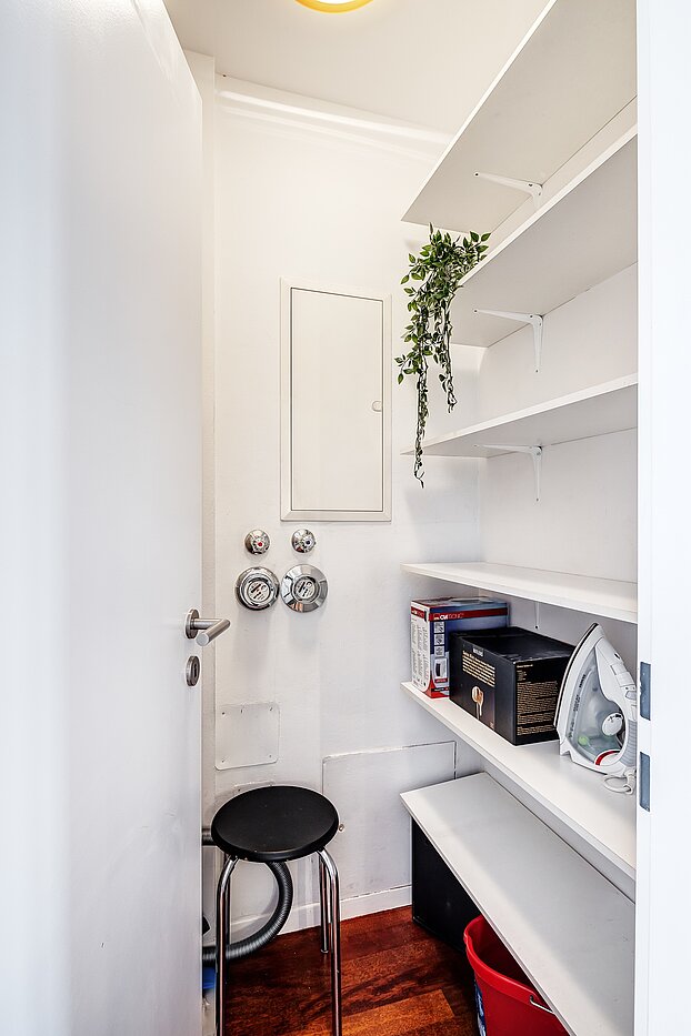 Lapos a  címen 3 Szobák | München-Schwabing | 2202ML12 | Der Abstellraum
