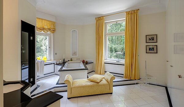 Villa з 9 Кімнати | Reutlingen | 70231 | Badezimmer 1. Obergeschoss