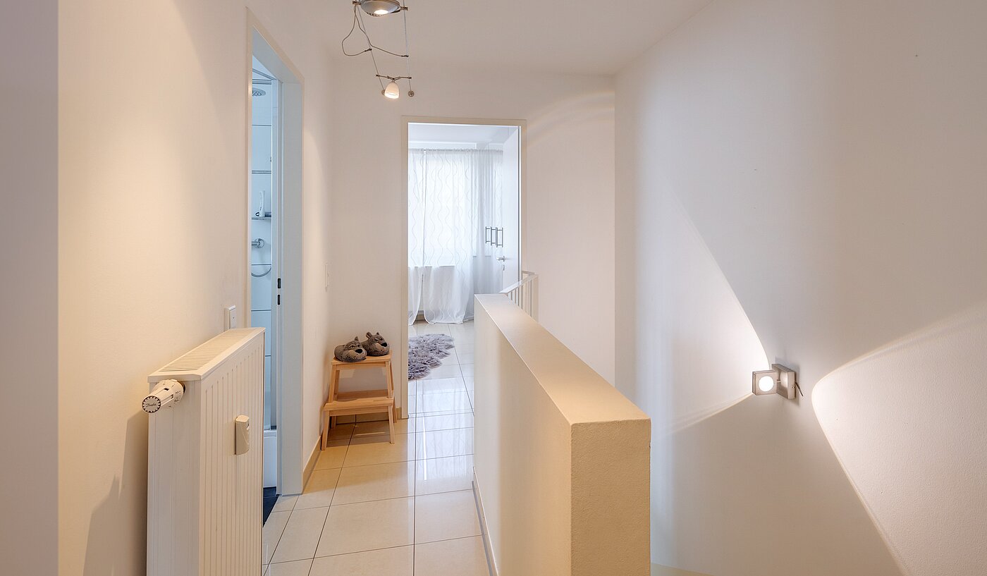 Casă semidecomandată cu 5 Camere | Unterföhring | 70119 | ...nach oben