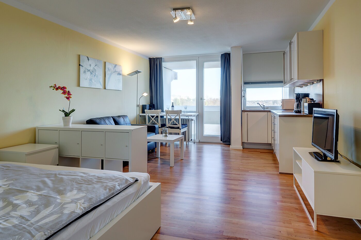 Apartment med 1 Værelse | 70308 | Wohn- und Schlafbereich