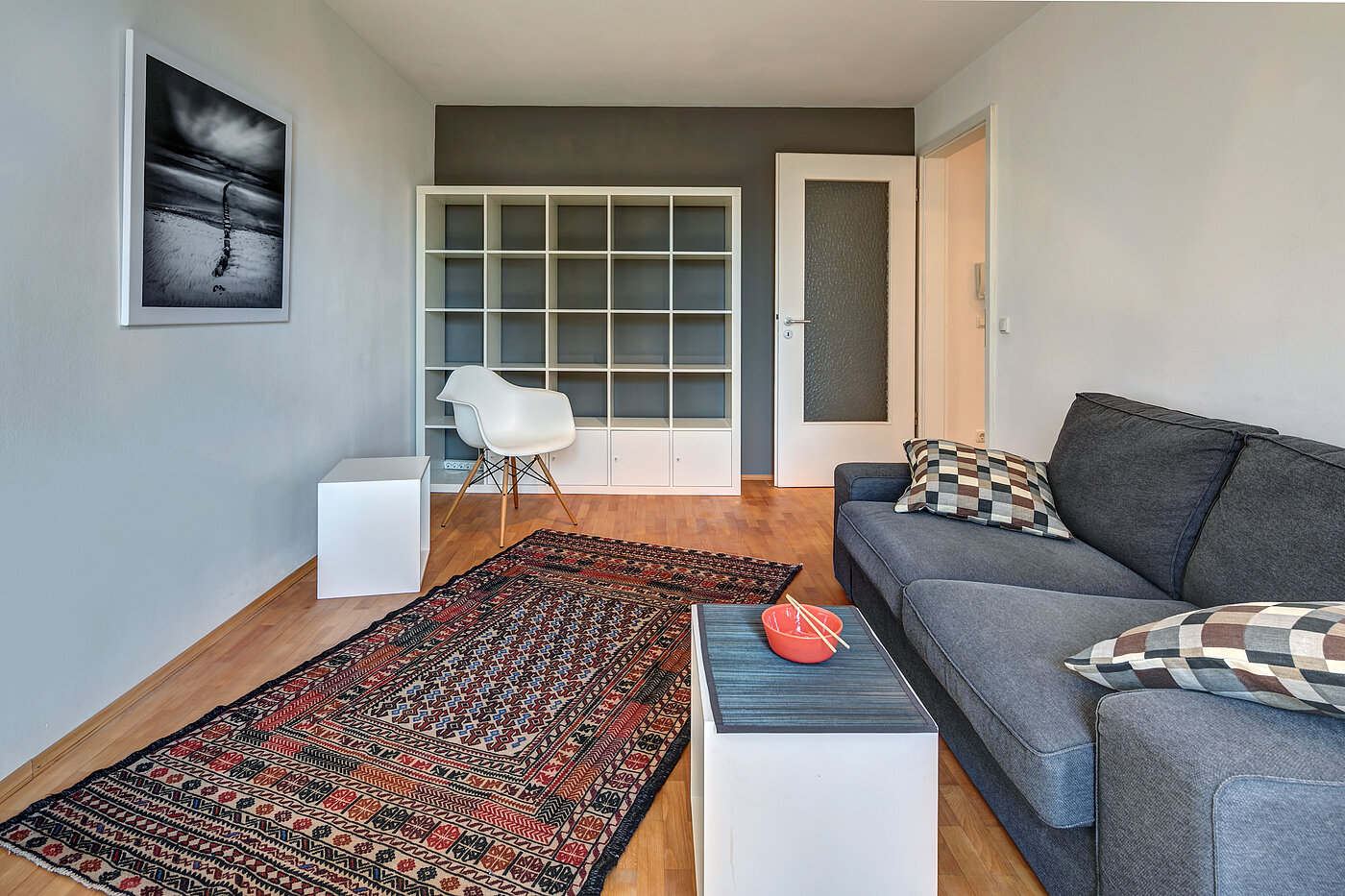 Lapos a  címen 2 Szobák | München-Neuhausen | 70440 | Wohnzimmer