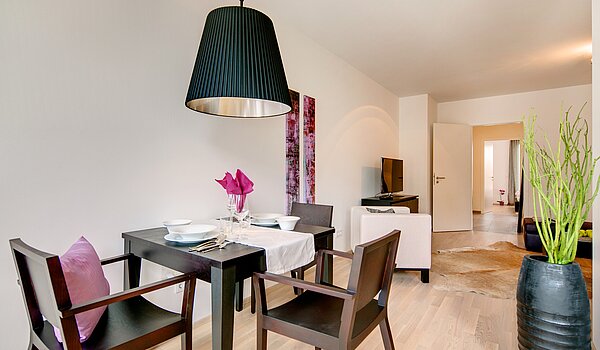 Lapos a  címen 2 Szobák | München-Maxvorstadt | 70023 | ...Essen