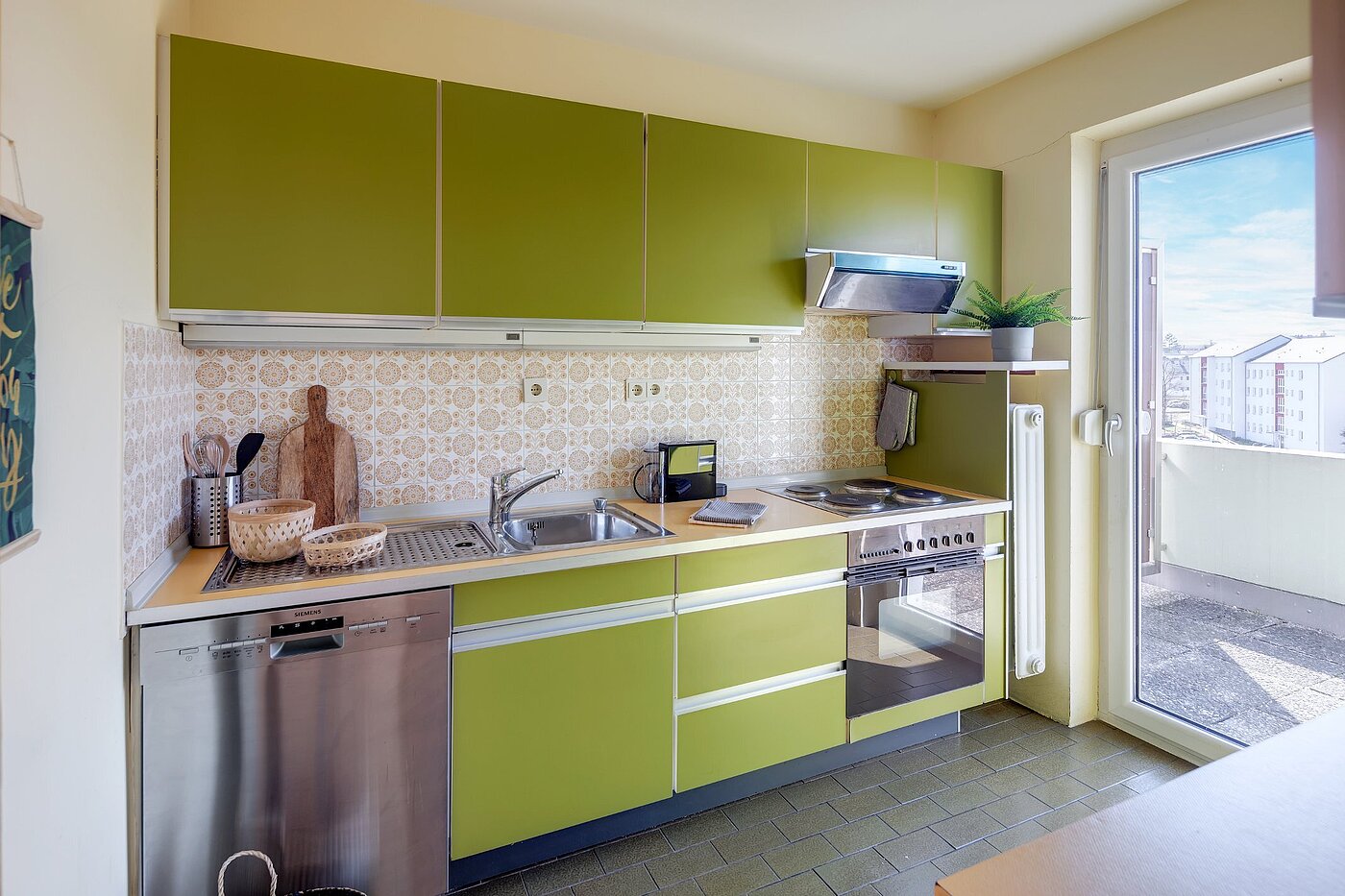 플랫 와 함께 4 객실 | Freising | 2003ML7 | ...mit Einbauküche