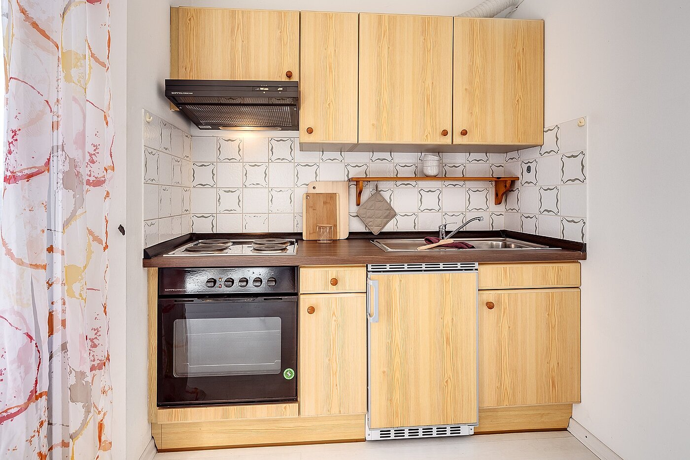 Плоский з 1 Кімната | München-Perlach | 2102ML1 | Küchenzeile