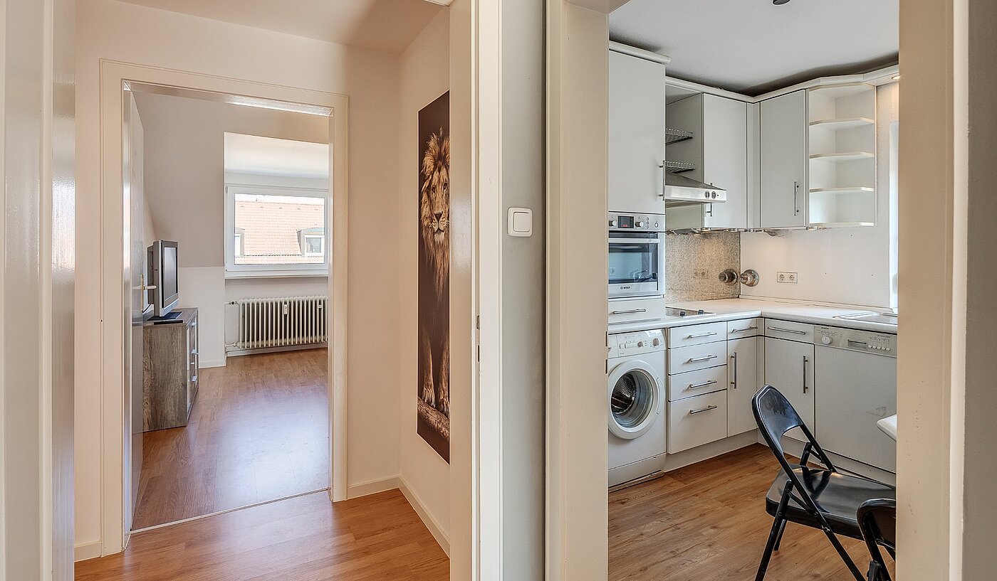 Плосък с 3 Стаи | Karlsfeld | 2004ML5 | ...danebenliegend...