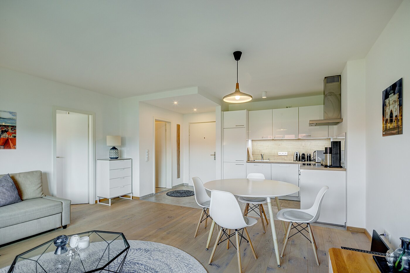 Apartment cu 1 Camera | München-Schwabing | 70198 | Offene Küche mit...
