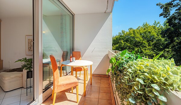 Lapos a  címen 3 Szobák | München-Bogenhausen | 70261 | ...mit Blick ins Grüne