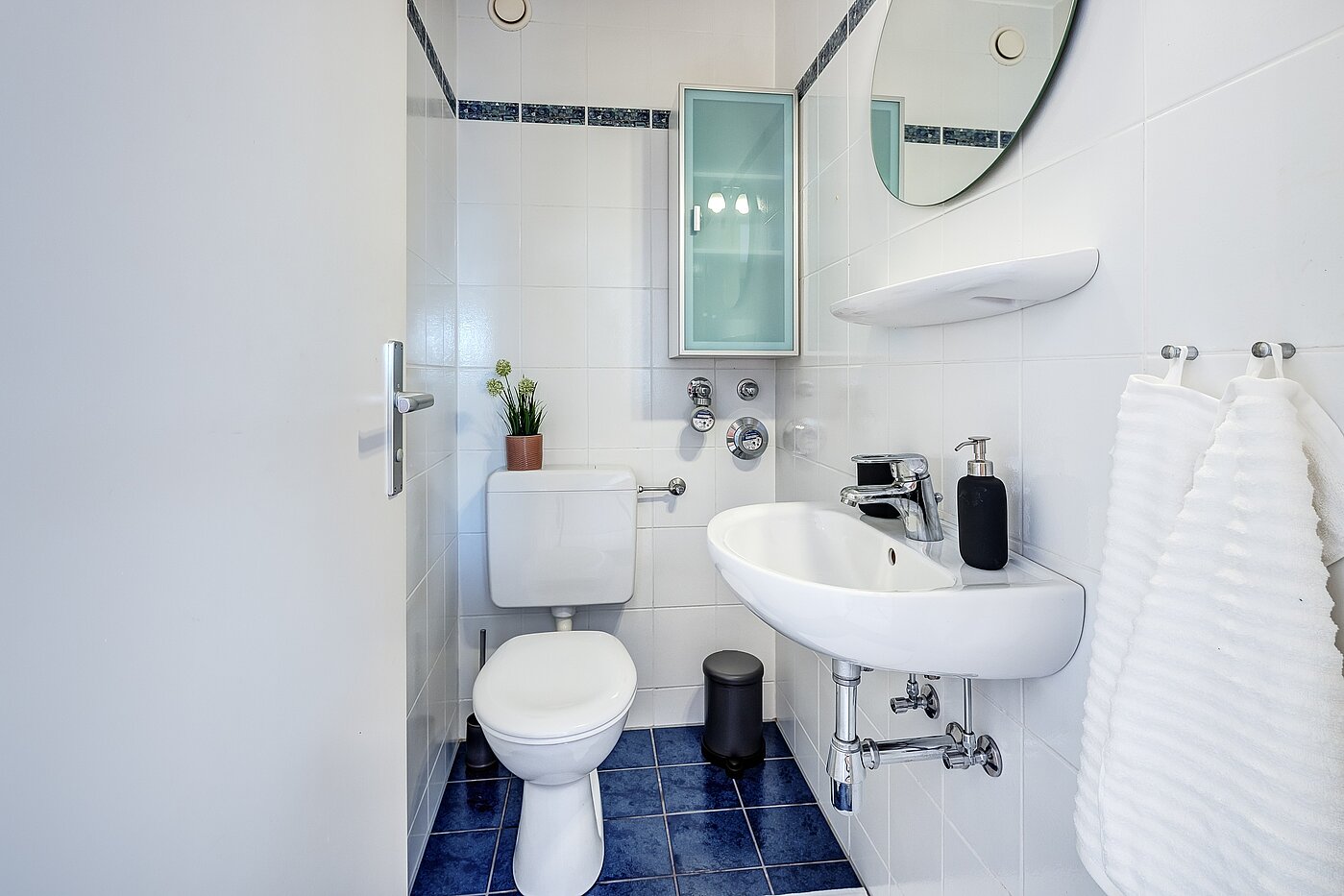 Ploché s 3.5 Izby | Haar | 2201ML5 | Separates Gäste-WC