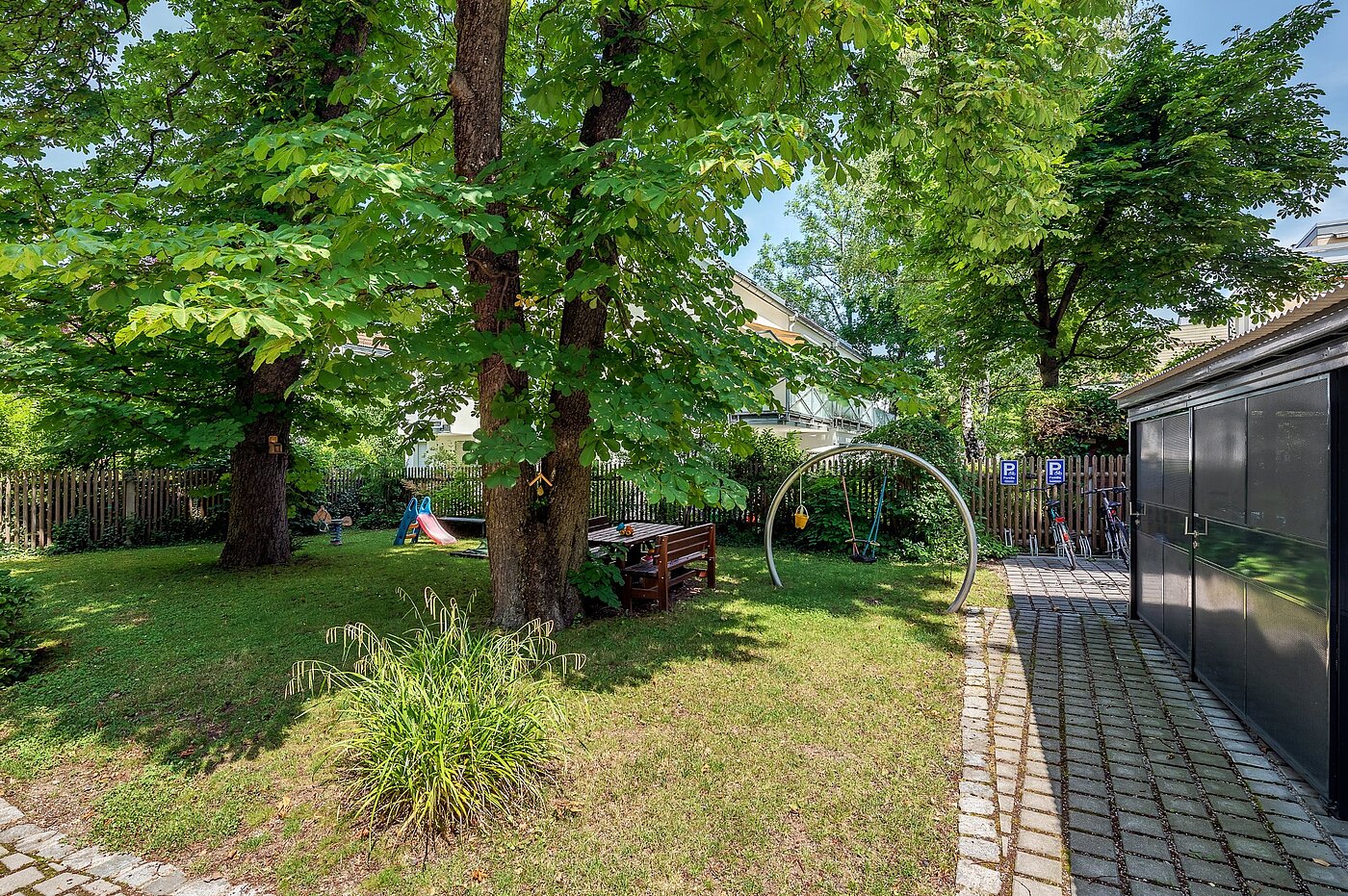 Flad med 2 Værelser | München-Laim | 1909ML3 | Grüner Innenhof