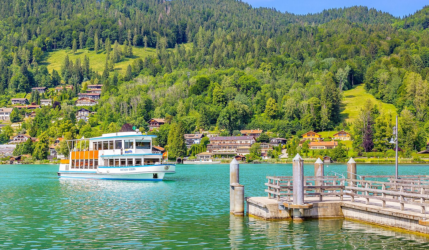 Mehrfamilienhaus 와 함께 11 객실 | Rottach-Egern | 70215 | Anlegestelle "Am Seebad"