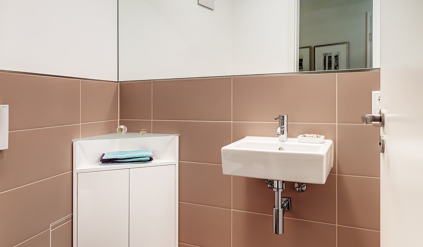 apartamento em prédio com 3 Zimmern | München-Schwabing | 1511ML1 | Gäste-WC