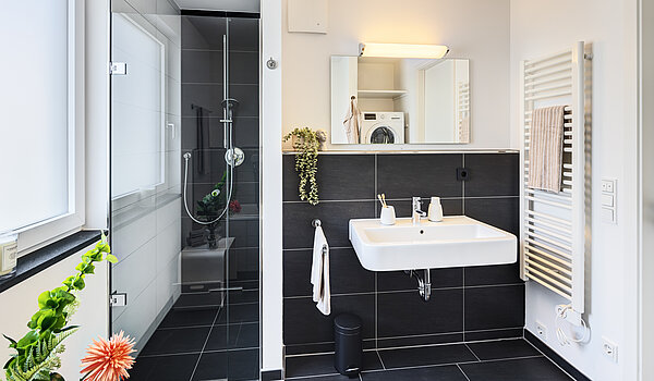 Penthouse s spletno stranjo . 2 Sobe | München-Bogenhausen | 70385 | ...Dusche