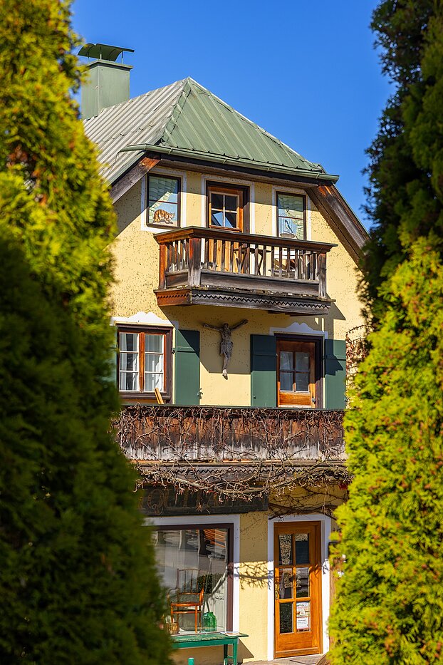 Mehrfamilienhaus ile 11 Odalar | Rottach-Egern | 70215 | Blick von Südosten