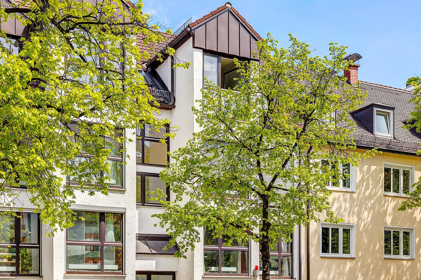 Lapos a  címen 3 Szobák | München-Schwabing | 2202ML12 | Frontansicht