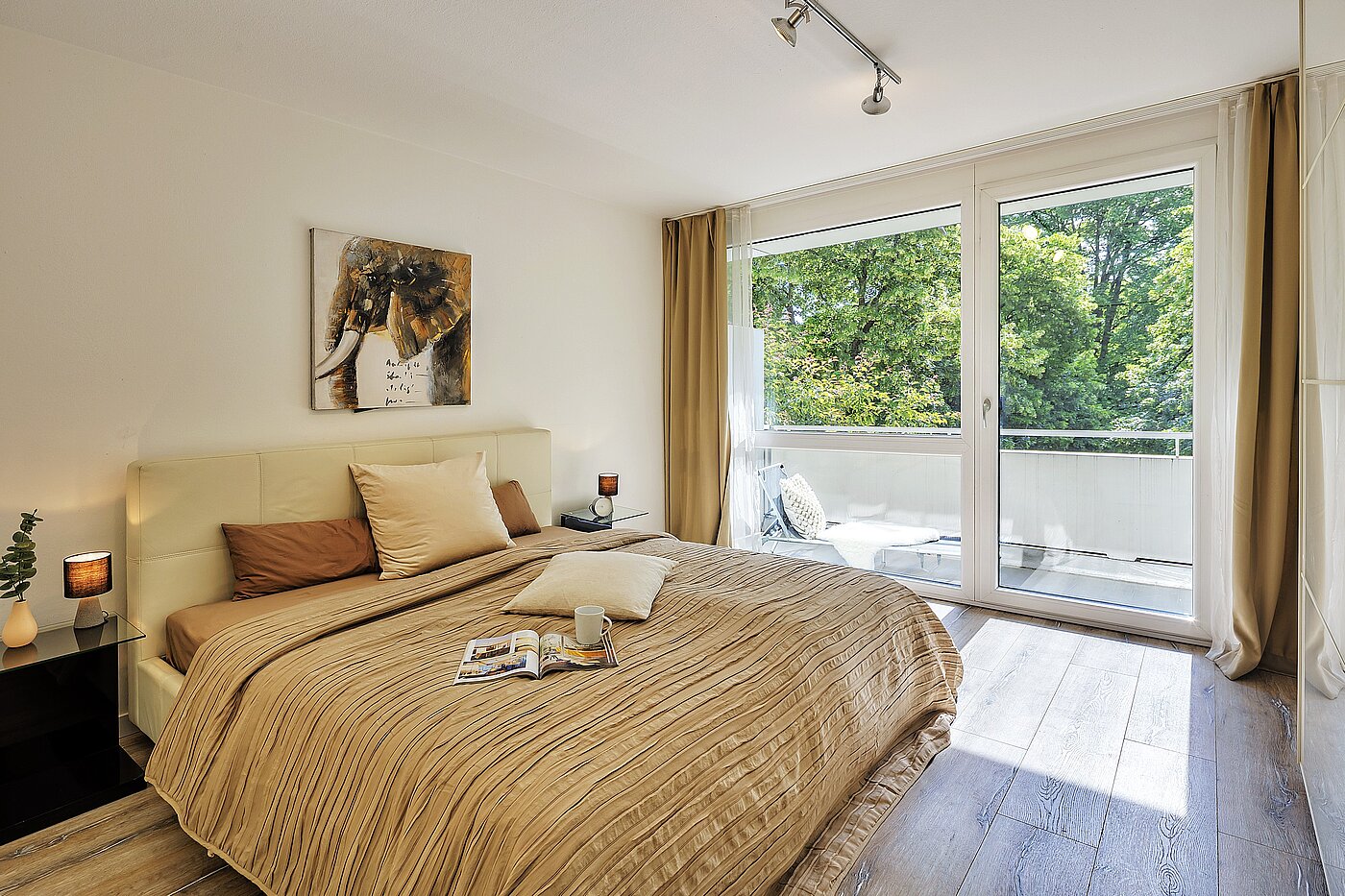 Platt med 3.5 Rum | München-Bogenhausen | 70267 | Schlafen und...