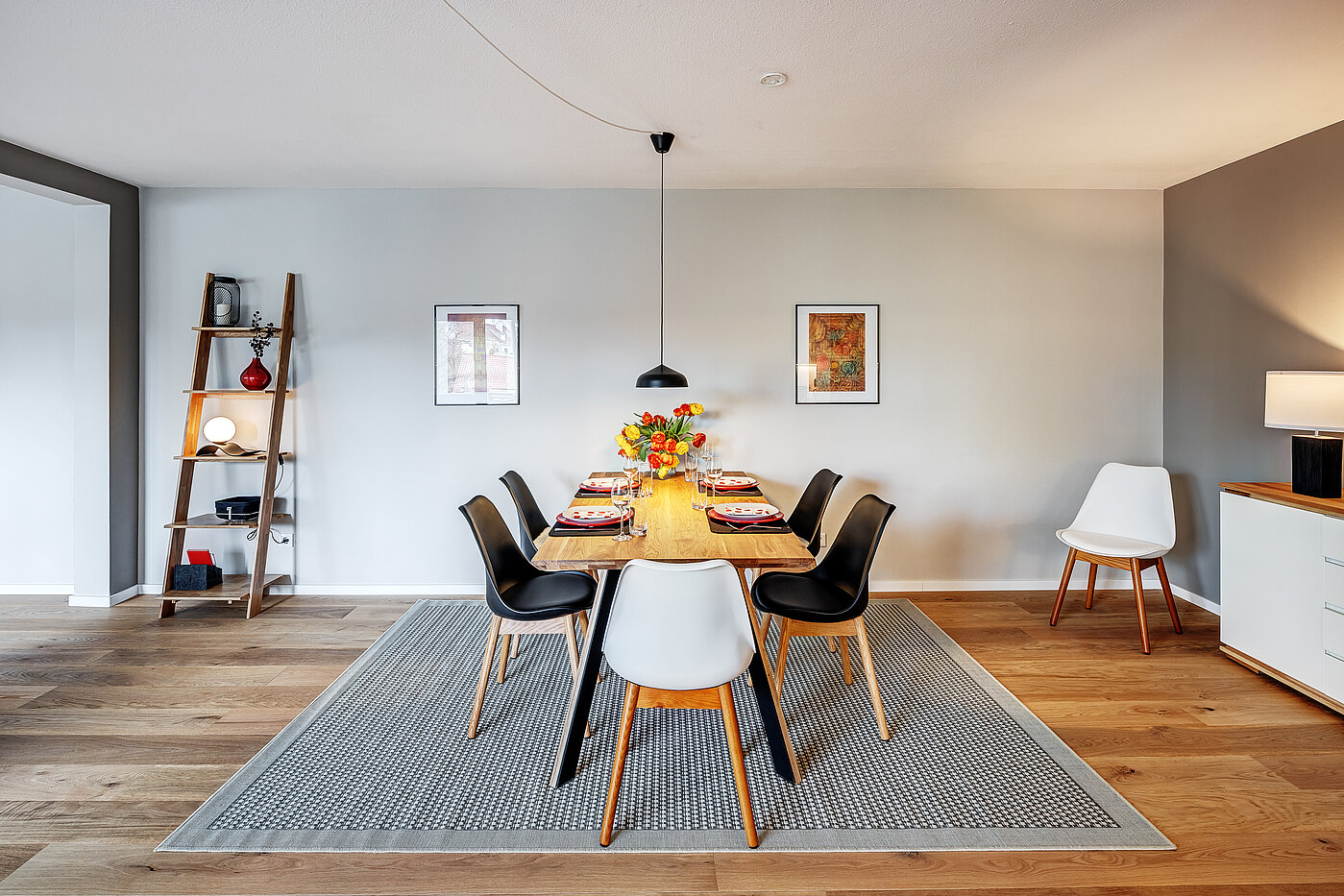 Ploché s 4 Pokoje | München-Au | 70423 | Esszimmer