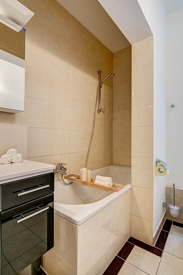 Plat cu 4 Camere | München-Maxvorstadt | 2011ML2 | ...Badewanne