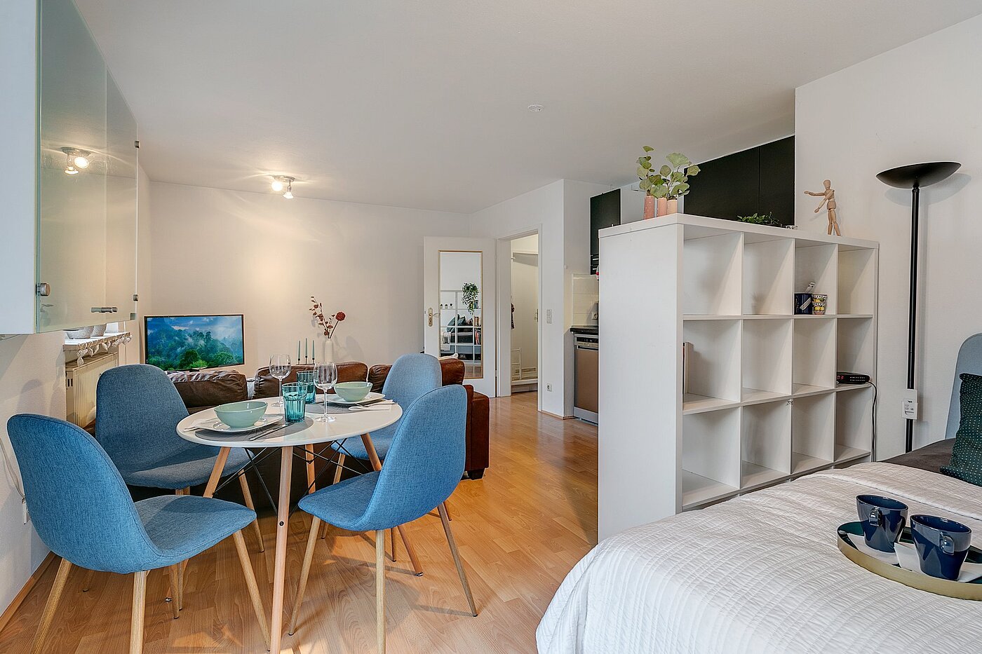 Плосък с 1 Стая | München-Obergiesing | 1908ML1 | Esstisch