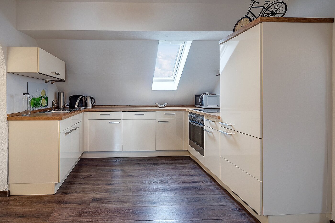 Loftslejlighed med 3 Værelser | München-Hasenbergl | 1803ML5 | Schöne Einbauküche