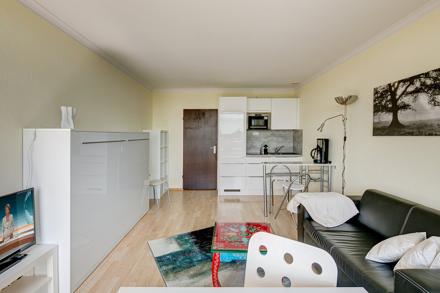 Apartment s spletno stranjo . 1 Soba | München-Haidhausen | 70275 | Wohn- und Schlafbereich