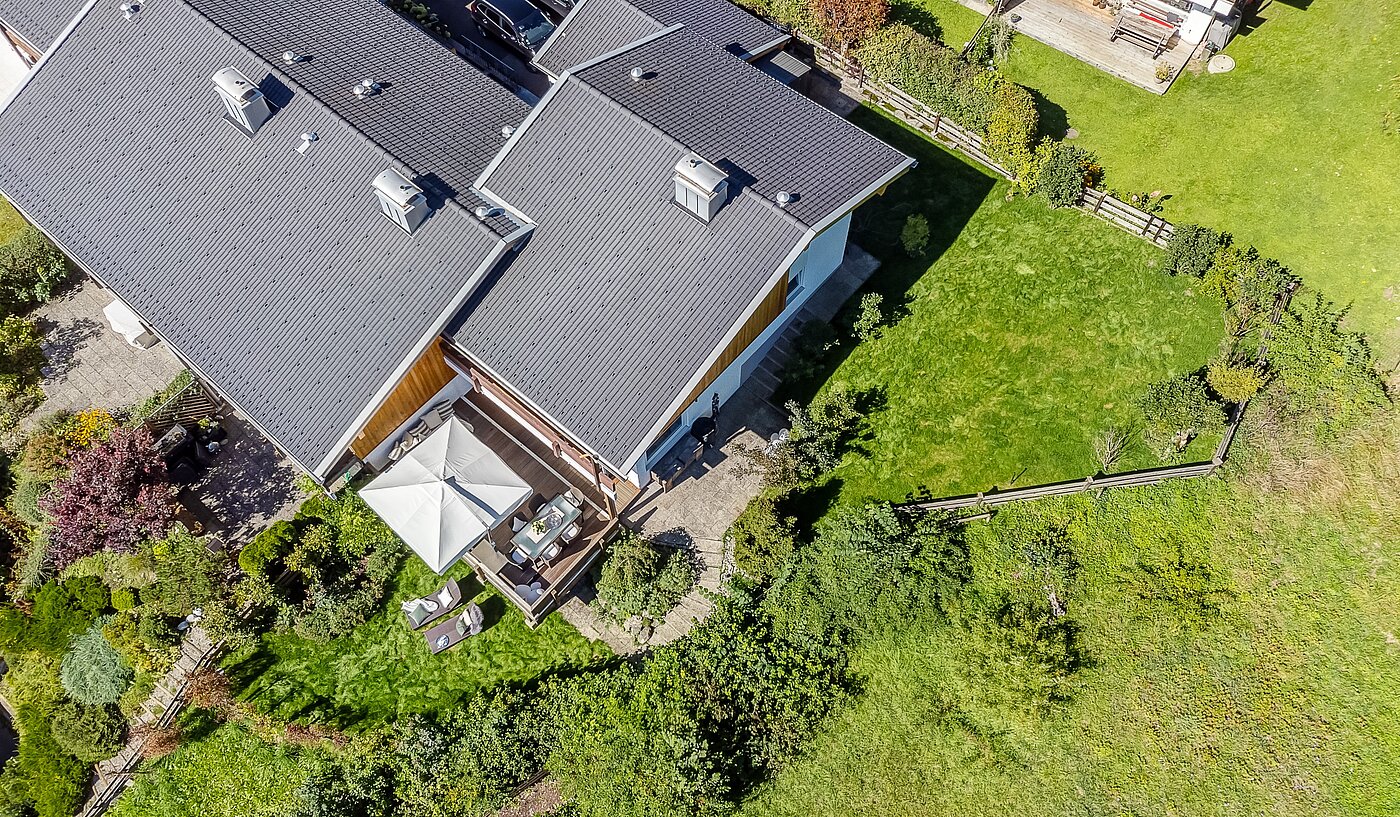 Köşe teraslı ev ile 3 Odalar | Kreuth | 70037 | Luftbild auf das Grundstück