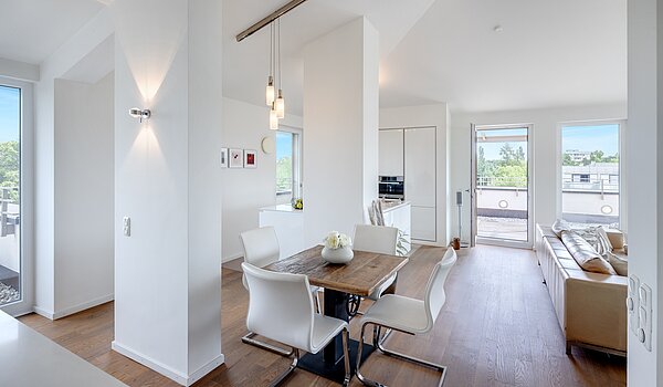 Penthouse a  címen 3.5 Szobák | München-Oberföhring | 70237 | ...mit Essbereich