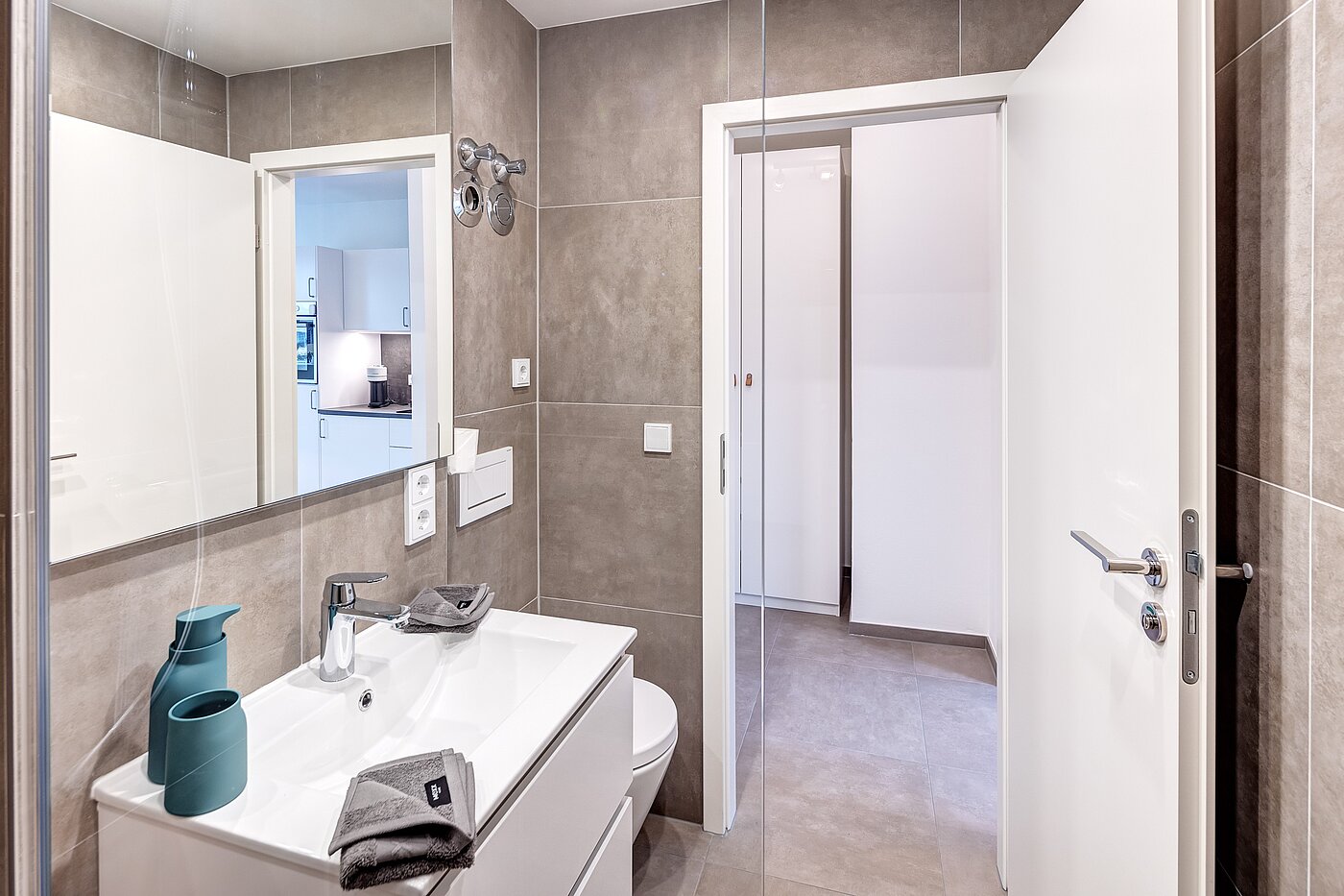 Apartment z 1 Pokój | München-Pasing | 70302 | Modernes Badezimmer