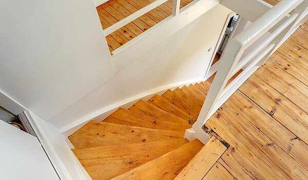 Bauernhaus з 9 Кімнати | Hohenschäftlarn | 1805ML4 | Treppe Haus 1