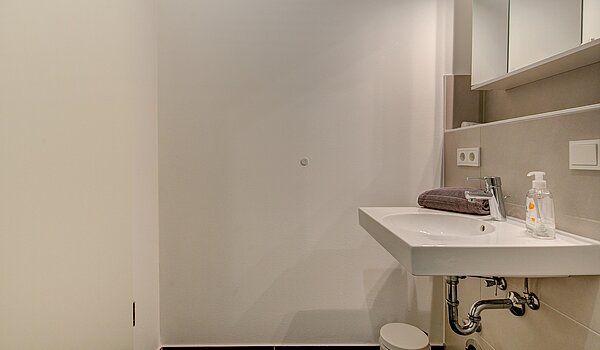 Ploché s 1 Izba | München-Ramersdorf | 70474 | Badezimmer