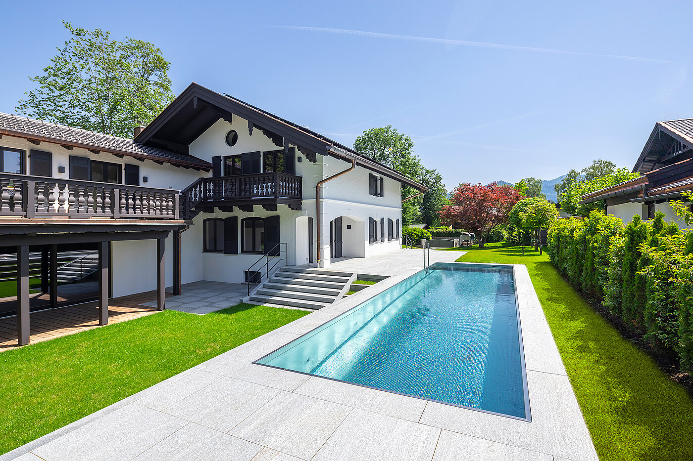 특수 속성 와 함께 15 객실 | Bad Wiessee | 701592 | Landhaus mit Außenpool