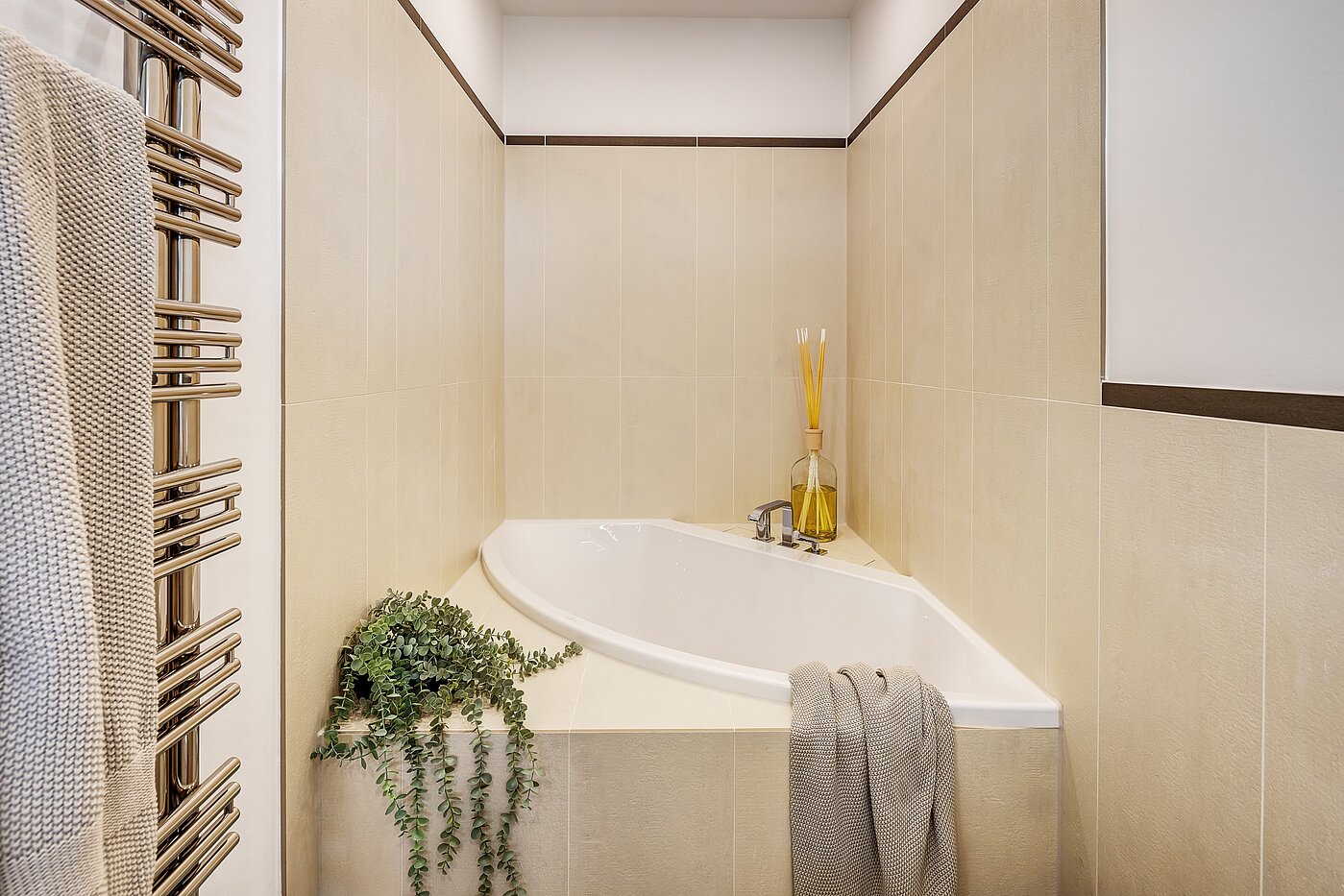 Rohový řadový dům s 3 Pokoje | Kreuth | 70037 | ...und Eckbadewanne