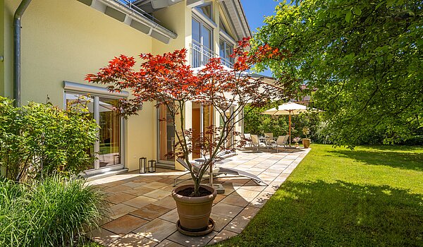 Müstakil ev ile 5 Odalar | Icking | 70438 | ...Wohnterrasse mit...
