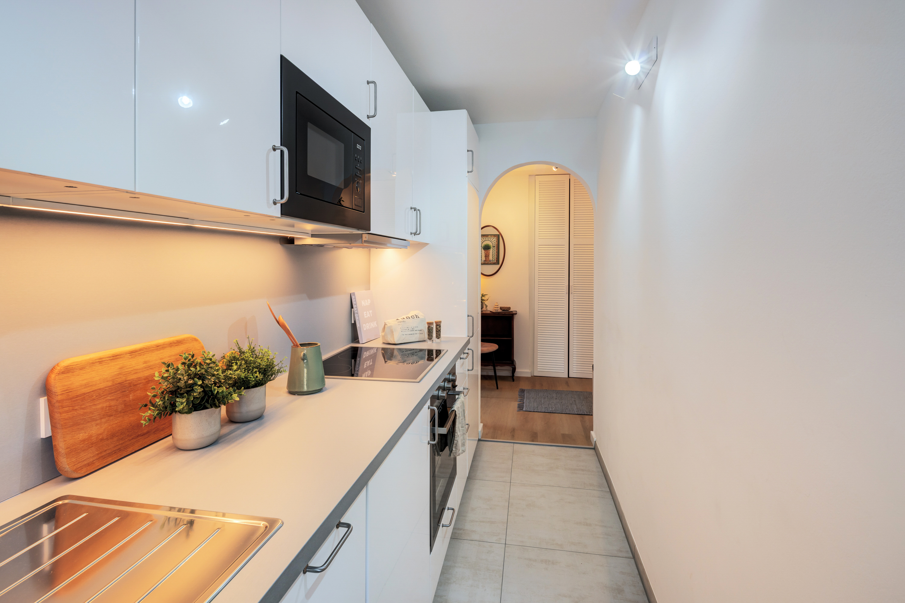 Lapos a  címen 2 Szobák | München-Sendling-Westpark | 70413 | ...Küche mit...