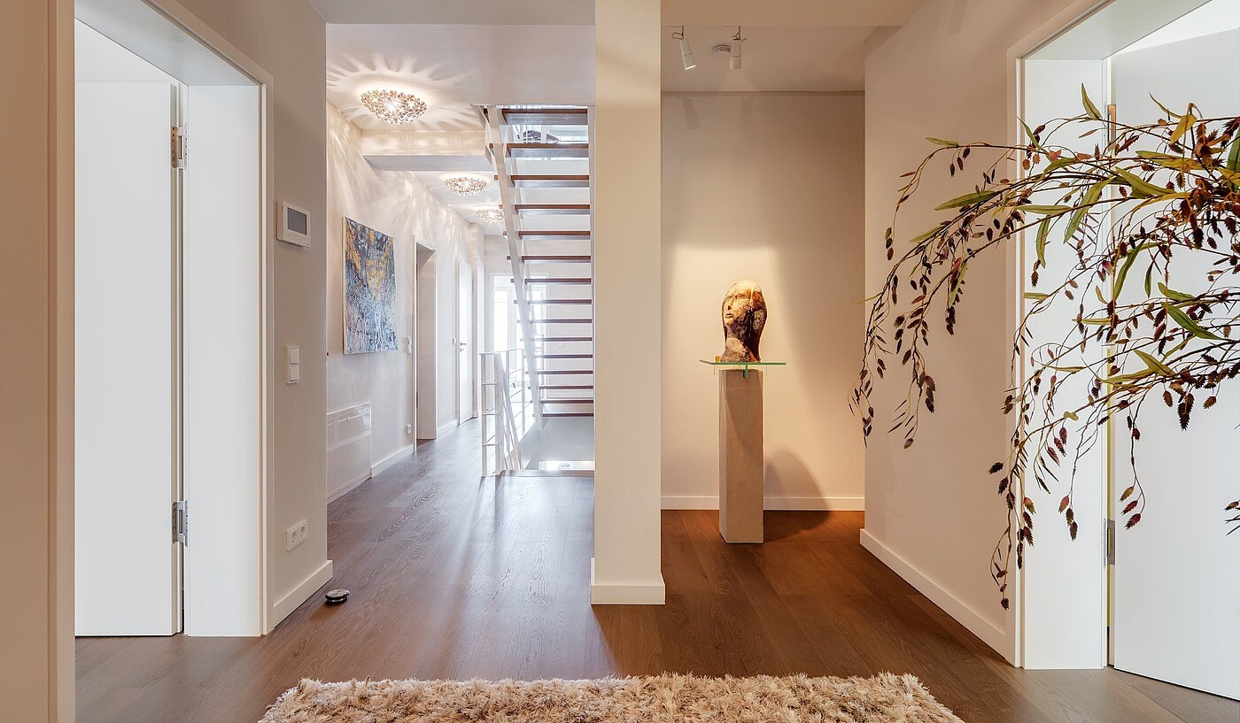 Плосък с 5 Стаи | München-Maxvorstadt | 1807ML1 | Stilvoller Eingang