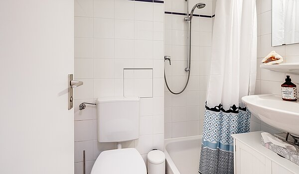 플랫 와 함께 1 방 | München-Schwabing | 70475 | ...mit Dusche