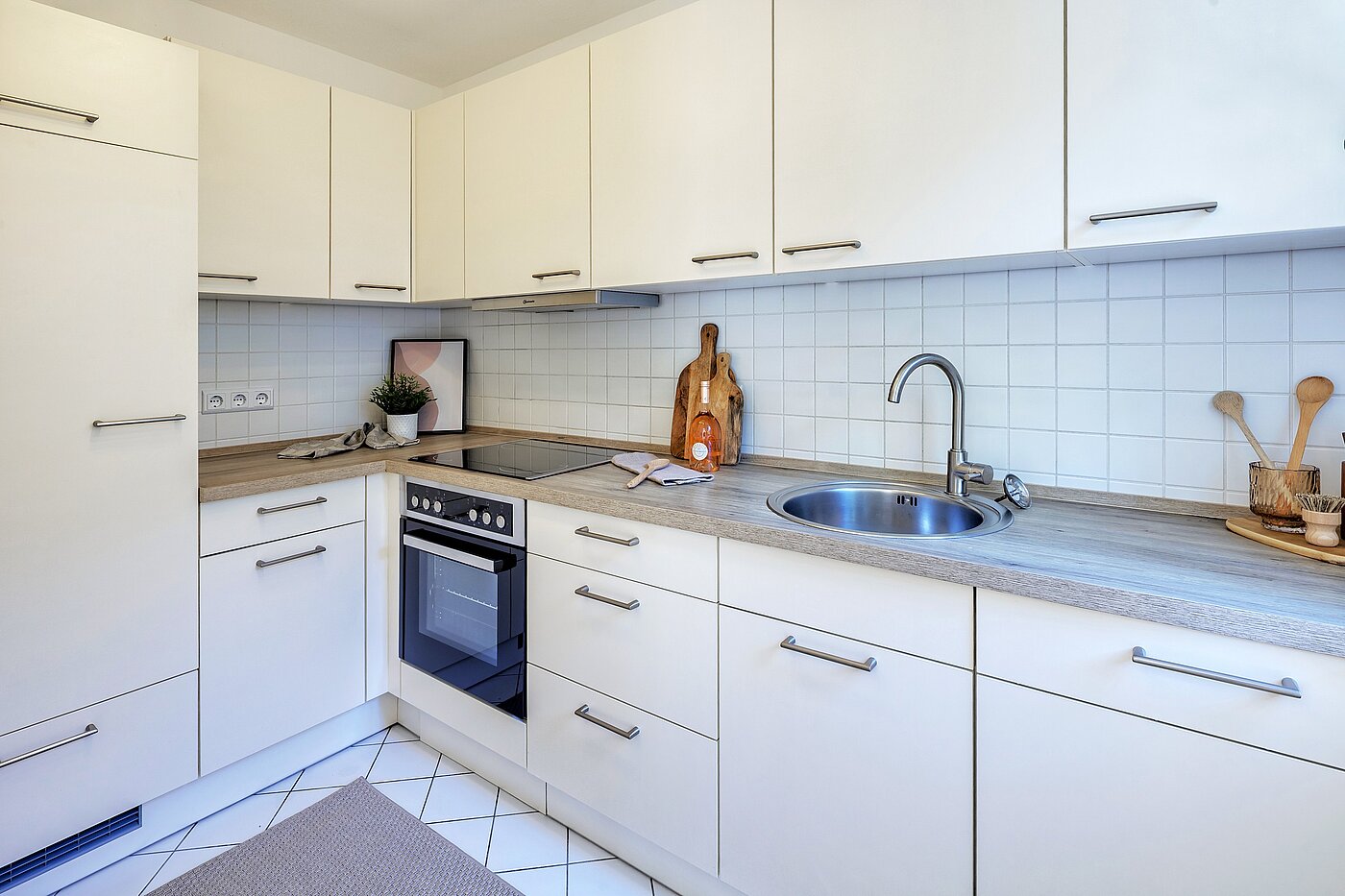 apartamento em prédio com 2 Zimmern | München-Laim | 70226 | Komfortable Einbauküche...