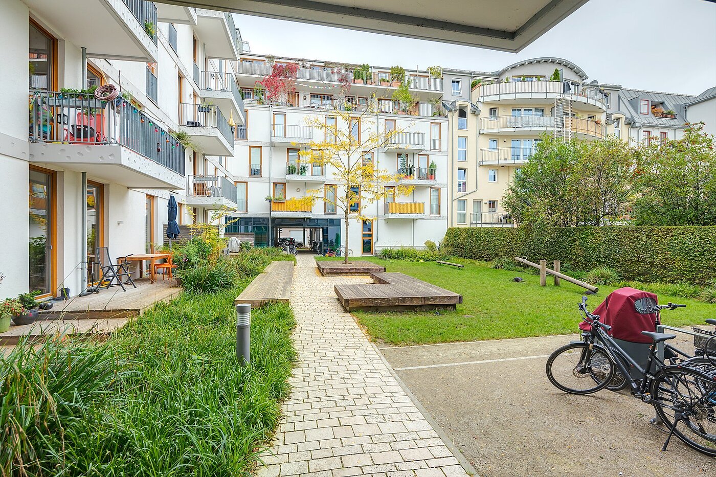 Asma kat ile 3 Odalar | München-Sendling | 2009ML8 | Gepflegter Innenhof